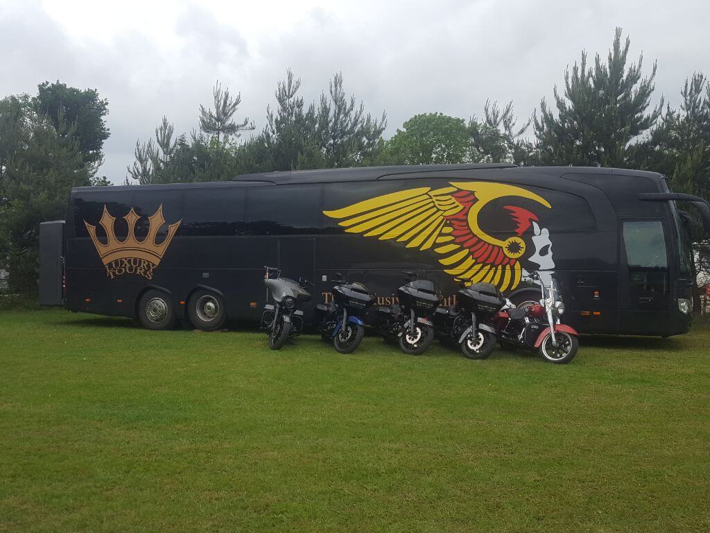 Race Attack Gallery - Tour Bus, Nightliner and Tour Crew in Switzerland - Image 8